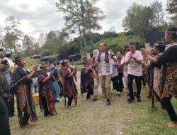 Tingkatkan Kunjungan Wisata, Sandiaga Ajak Ganjar dan Prabowo Liburan ke Danau Toba