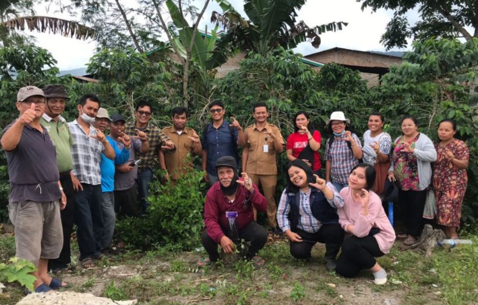 Petani kopi Persama dinas Pertanian Dairi.(foto/istimewa)