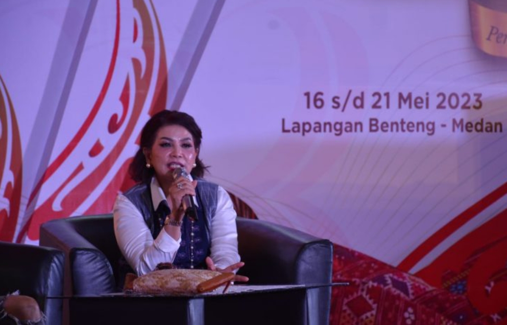 Romy Mariani Simarmata, Ketua Dewan Kerajinan Nasional Daerah (Dekranasda) Kabupaten Dairi.(foto/istimewa)