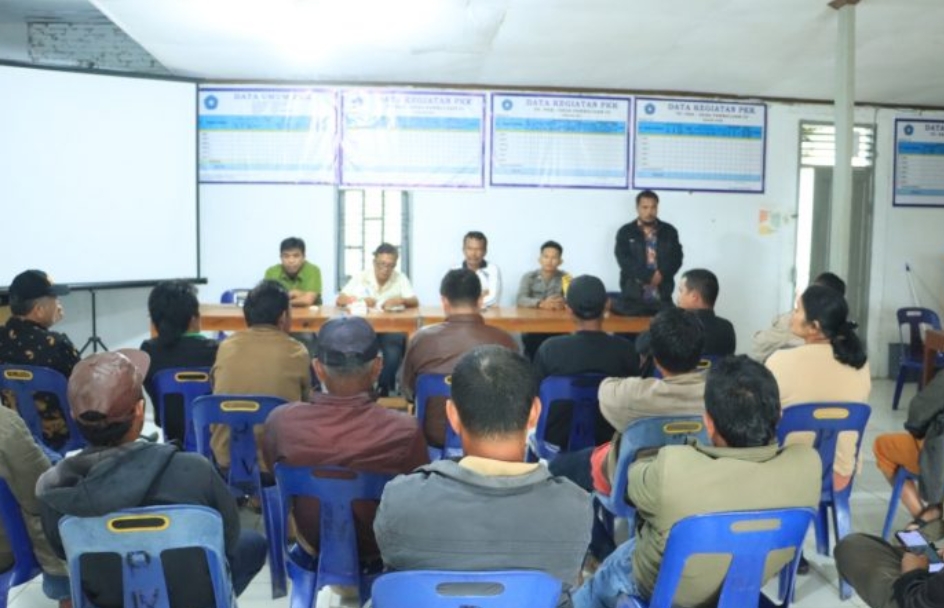 Sosialisasi Program Dukungan Teknis kepada Petani Kopi Arabika di Desa Parbuluan.(foto/istimewa)