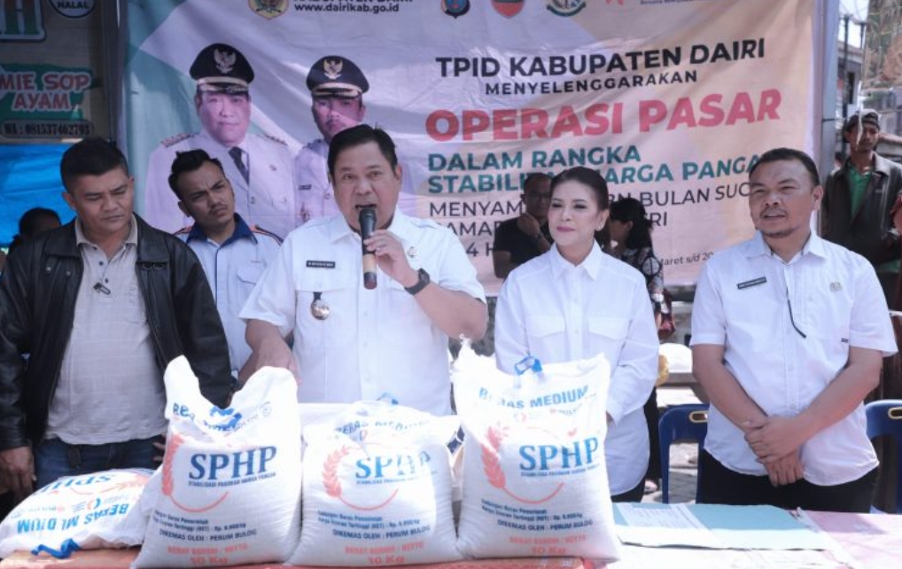 Pasar murah di Pasar Sidikalang.(foto/istimewa)