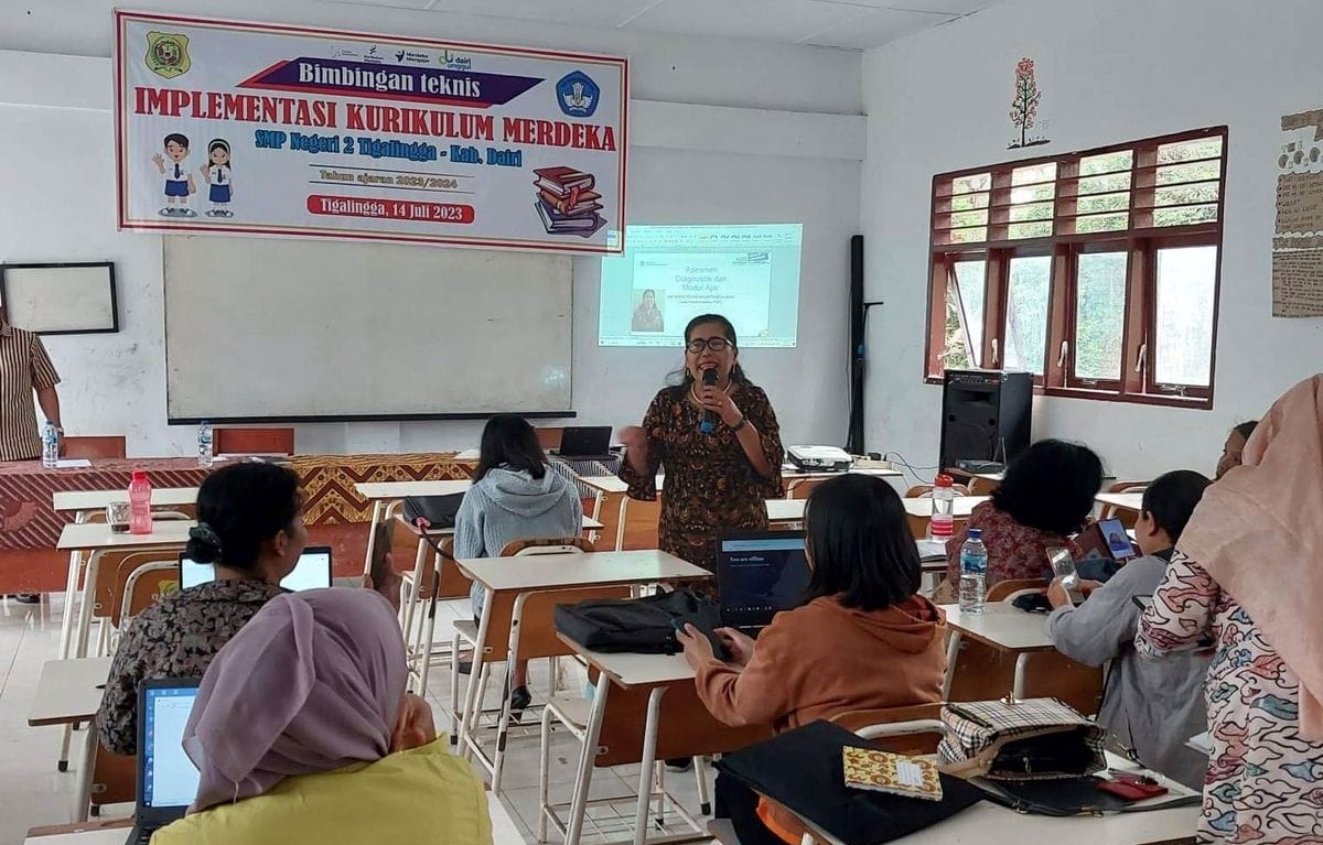 Bimtek Implementasi Kurikulum Merdeka (IKM) di SMP Negeri 3 Sidikalang.(foto/istimewa)