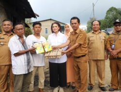 Romy Mariani Serahkan Bantuan Kepada Warga Korban Musibah Kebakaran