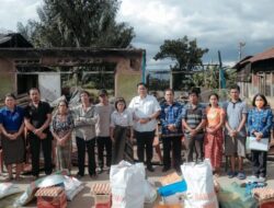 Bupati Dairi Berikan Bantuan ke Korban Kebakaran di Lae Hole Parbuluan
