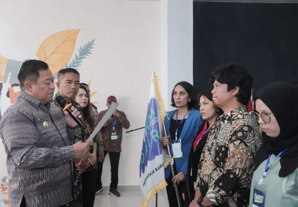 Pengukuhan Komunitas UMKM go Dairi.(foto/istimewa)