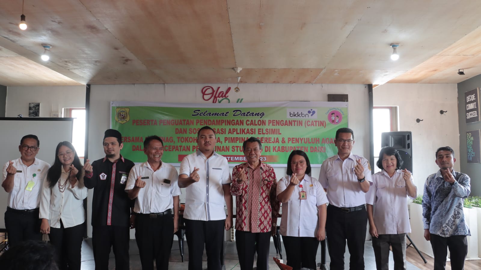 pertemuan Penguatan Pendampingan Calon Pengantin (Catin) dan Sosialisasi Aplikasi Elsimil di Sidikalang.(foto/ist)