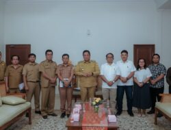 Bupati Dairi Terima Kunjungan Rektor Universitas HKBP Nomensen Pematang Siantar