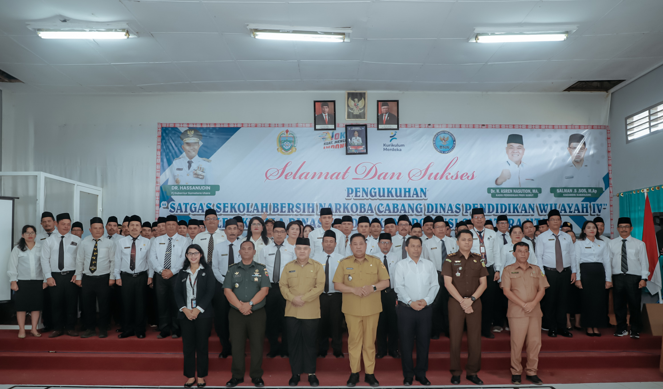 Pengaukuhan Satgas Sekolah Bersih Narkoba di SMK Negeri 1 Sidikalang. (foto/ist)
