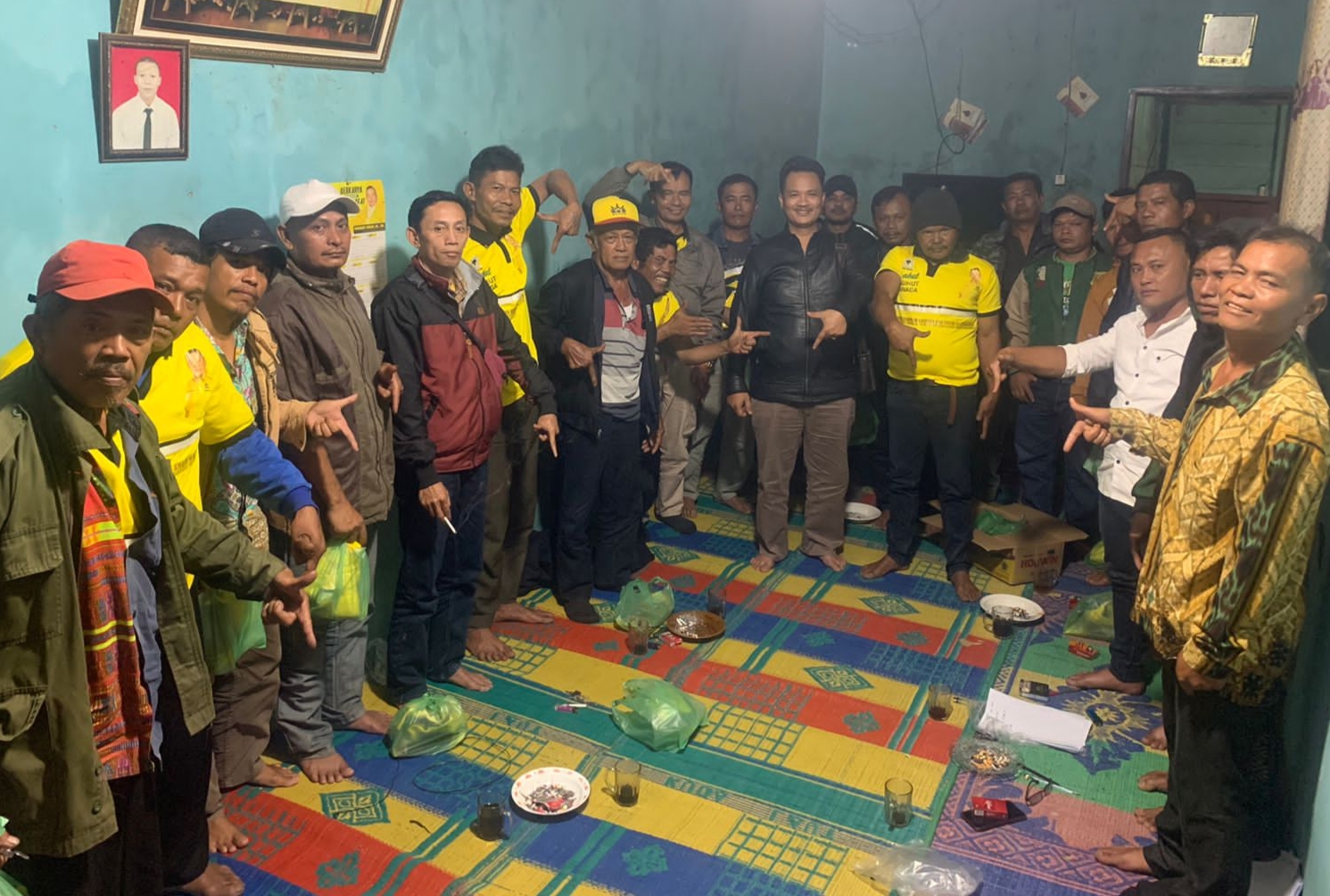Pertemuan Tim Pemenangan Caleg DPR RI Mangihut Sinaga.(foto/Iwan)