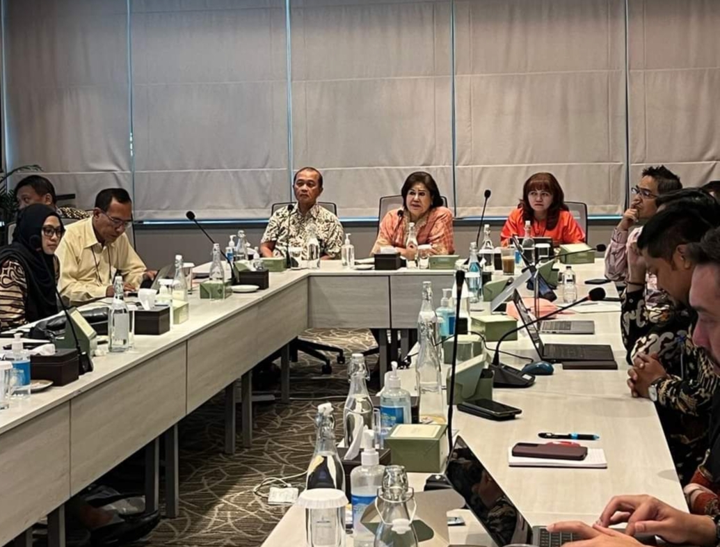 Meeting Proyek Kerjasama Pemerintah dan Badan Usaha (KPBU) Sistem Penyediaan Air Minum (SPAM) Kabupaten Karo di Kantor PT. Penjamin Infrastruktur Indonesia (PII) Gedung Capital Place Jalan Gatot Subroto Jakarta Selatan, Kamis (09/11/2023).(foto/ist)