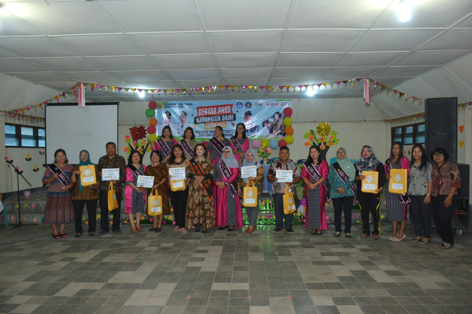 Dinas Pendidikan mengadakan gebyar pendidikan anak usia dini (PAUD) tingkat Kabupaten Dairi pada Kamis (30/11/2023). (foto/ist)