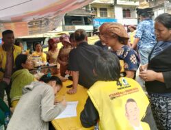 Pasar Murah Mangihut Sinaga di Sumbul Diserbu Pembeli