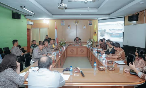 Rapat Persiapan Event Aquabike Jetski World Championship Lake Toba.(foto/ist)