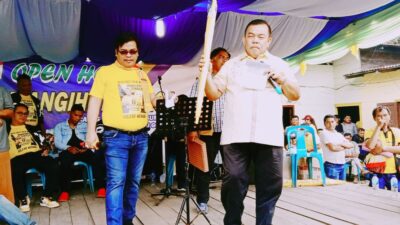 Open House Caleg DPR RI Mangihut Sinaga.(foto/Iwan)