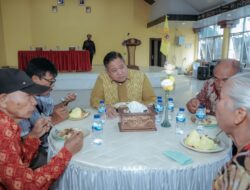 Eddy Berutu Tahun Baruan Bersama 210 Penyandang Masalah Kesejahteraan Sosial