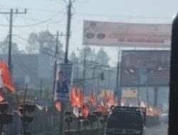 Warga Dukung Penertiban APK dan Bendera Partai Demi Keselamatan Pengendara