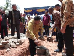 Eddy Berutu Ajak Jemaat Gereja GBKP Kuta Buluh Bangun Kualitas Kehidupan