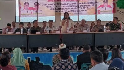 Kecamatan Kerajaan melaksanakan Musyawarah Perencanaan Pembangunan (usrenbang) Tahun 2025 di Aula Kantor Kepala Desa Kuta Saga, Jumat (2/2/2024). (foto/ist)