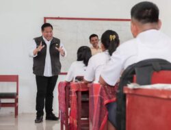 Manfaatkan Masa Kunker ke SMPN 2 Sinehi, Bupati Eddy Berutu Ajak Siswa Stop Bulying dan Bijak Bermedsos