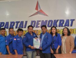 Dukung Halim, Mantan Komisioner KPU Jenny Pandiangan ikut Antar Daftar Bacabub