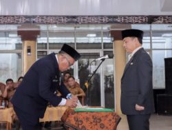 Jonny Hutasoit Dilantik Jadi Penjabat Sekda Dairi, Ini Pesan Surung Charles