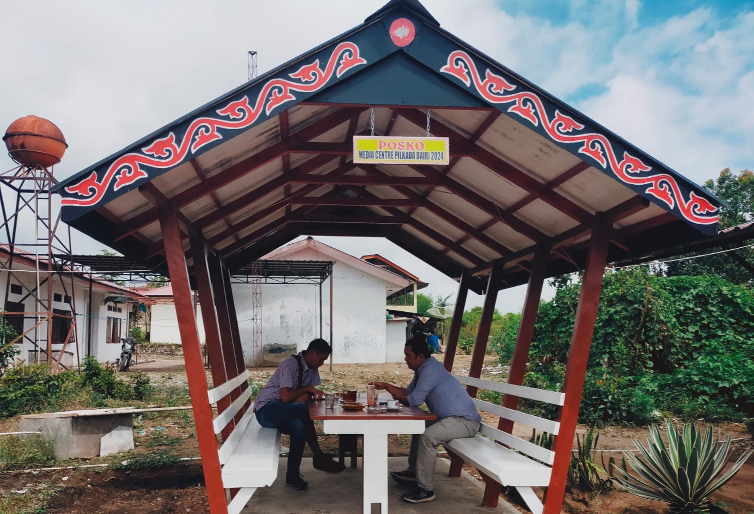 Posko media center jurnalis di kantor KPU Dairi.(ist)