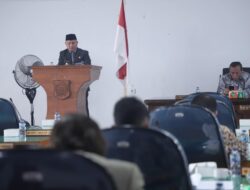 Sidang Paripurna Penyampaian Nota Jawaban Bupati Dairi atas Pemandangan Umum Anggota DPRD