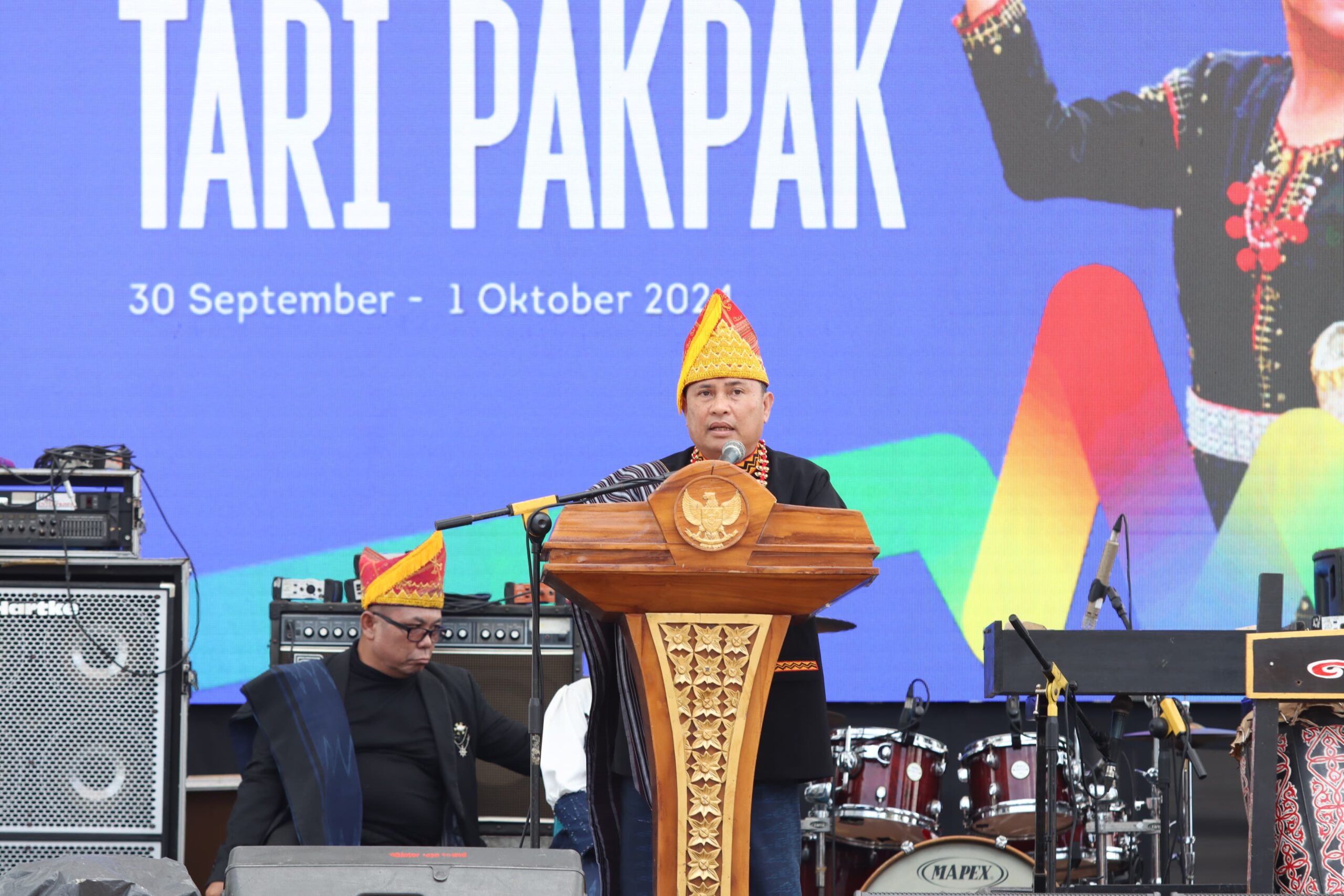 Pidato PJ Bupati Dairi, Charles Bantjin pada pembukaan pesta budaya Njuah - Njuah.(ist)