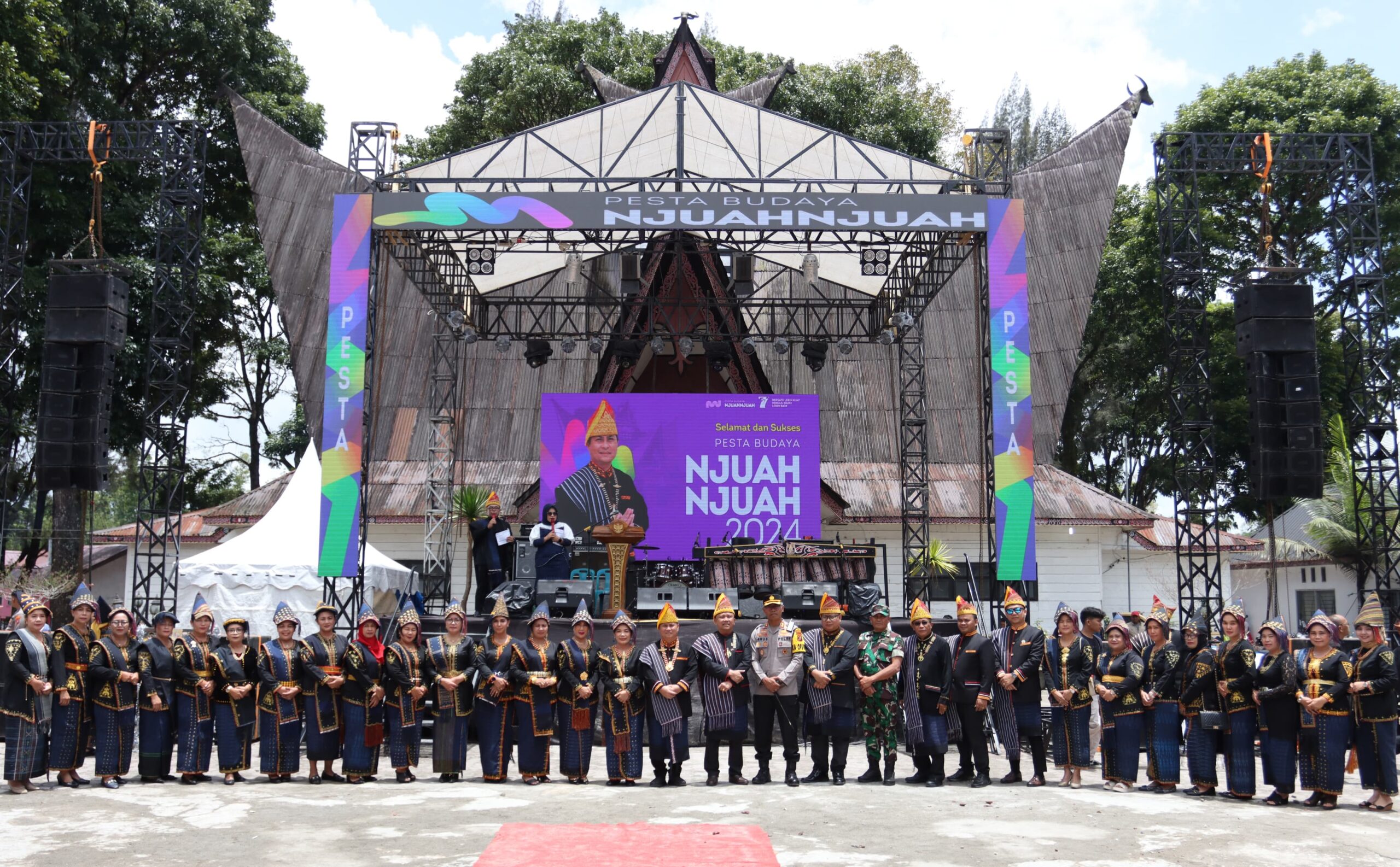 Pesta Budaya Njuah - Njuah Kabupaten Dairi Tahun 2024 di Gedung Djauli Manik Sidikalang, Senin (30/09/2024).(ist)