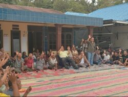 Vickner Bertemu dengan Toga Sinaga dan Masyarakat Desa Lau Mil Tigalingga
