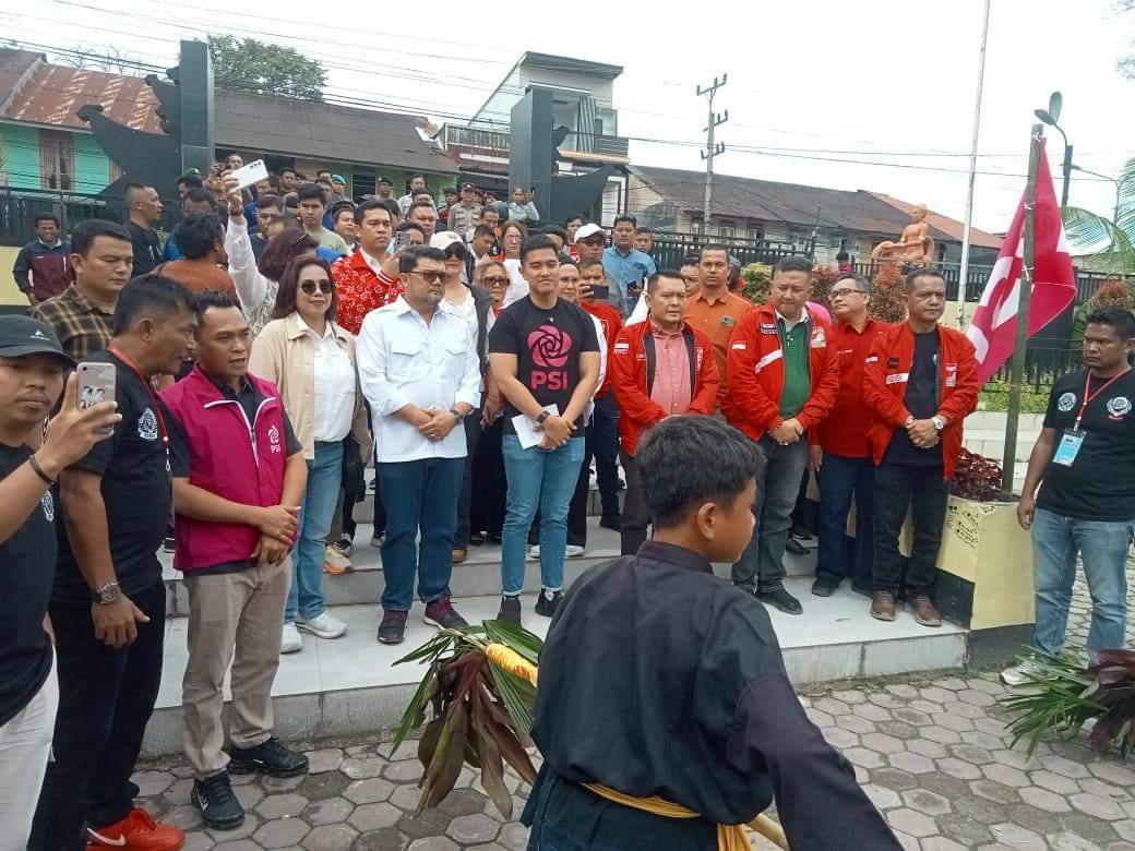 Kunjungan Kerumah PSI Kaesang Pangarep ke Kabupaten Dairi.(Ist)