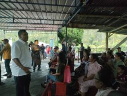 Kunjungi Gereja Pentakosta Lau Mil, Vickner Sinaga Serahkan Bantuan