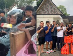 Bulan Suci Ramadhan 1446 H, KONI Siantar Berbagai Takjil Gratis di Adam Malik