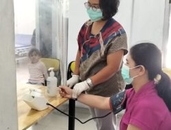 Bupati Vickner Sinaga Ajak Masyarakat Kabupaten Dairi Manfaatkan Cek Kesehatan Gratis