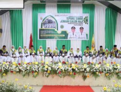Pemkab Dairi Gelar Tradisi  Berangkatkan 21 Jemaah Calon Haji
