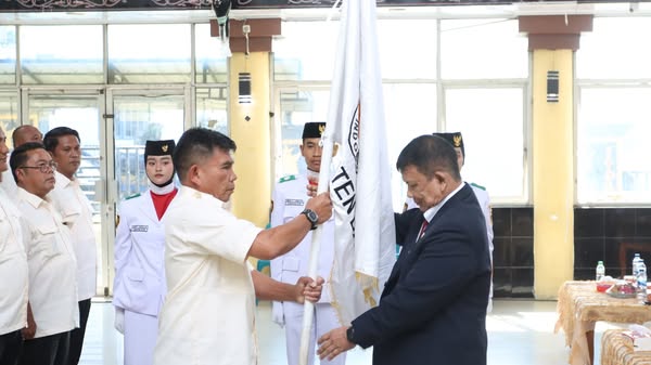 Foto Pelantikan Pengurus KONI Dairi. (ist)