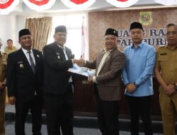 Sidang Paripurna DPRD, Bupati Dairi Sampaikan Nota Pengantar atas Ranperda Kabupaten Dairi Tentang RPJMD Tahun 2025-2029