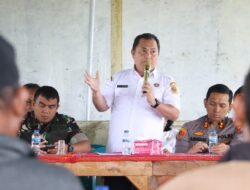 Pemerintah Dairi Fasilitasi Perdamaian: Konflik Sosial Desa Parbuluan VI Berakhir dengan Kesepakatan Damai