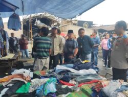 Pastikan Penanganan Cepat Bagi Pedagang Terdampak Kebakaran, Wakil Bupati Tinjau Lokasi