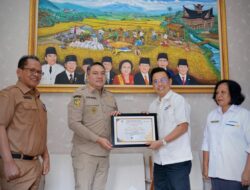 Bupati Pakpak Bharat Terima Penghargaan Dari Kemenkeu Atas Kinerja Penyaluran TKD 2025