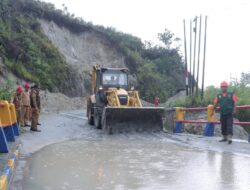 Wakil Bupati Dairi Turun Langsung, Pastikan Jalinsum Parbuluan V Kembali Aman Dilalui