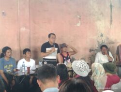 Anggota DPD RI Penrad Siagian Temui Pedagang Pasar Dwikora Siantar, Dorong Pemko Segera Bangun Kembali